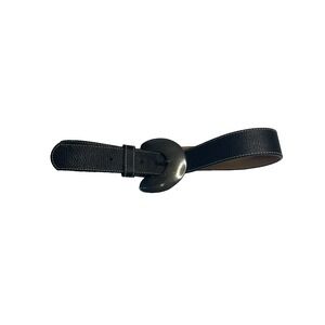 Black Leather Belt with Sculpted Metal Loop Buckle - Women